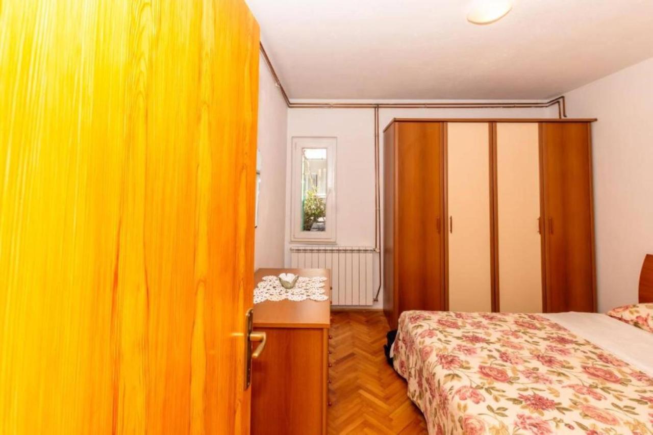 Apartment Vita Kaštela Kültér fotó